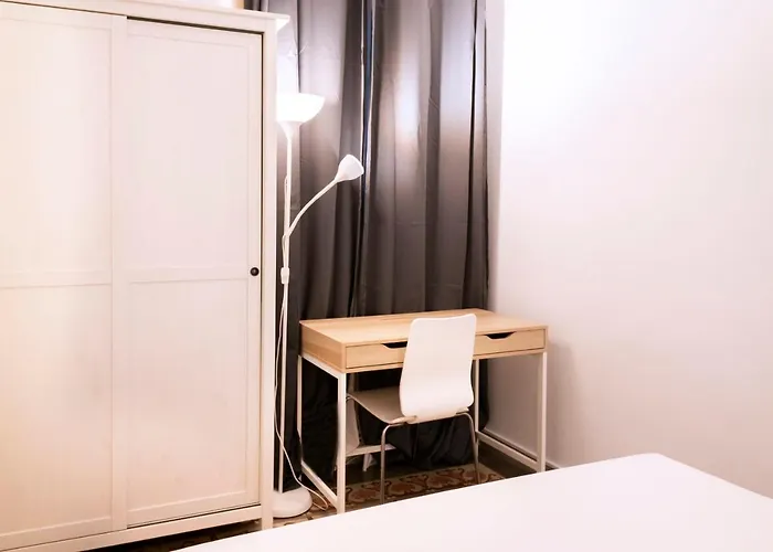 Casa Cosi - Sant Gervasi 3 *